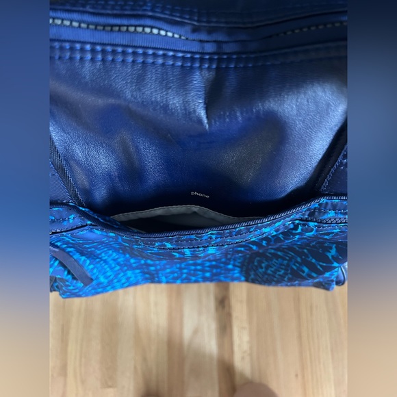 Lululemon Bag - Picture 5 of 10